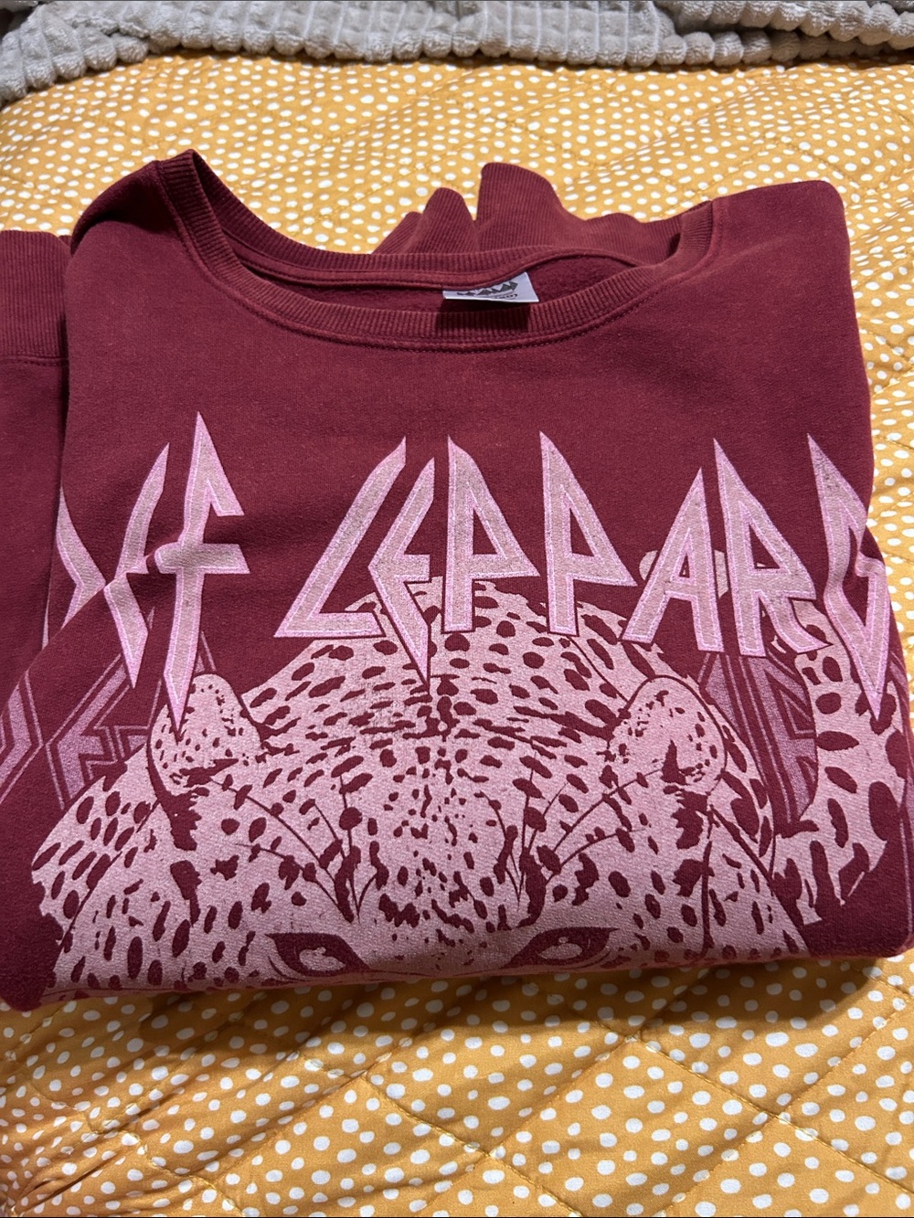 Def Leppard Burgundy Graphic Sweatshirt with Pink Print